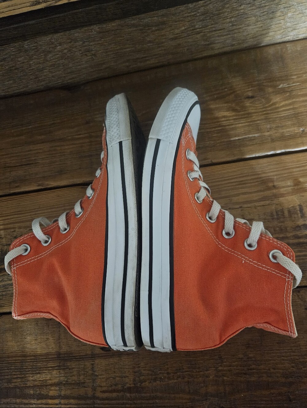 Dreamcicle Orange Canvas High-Top Converse Sneakers - Mens 5 / Womens 7 - Picture 2 of 8